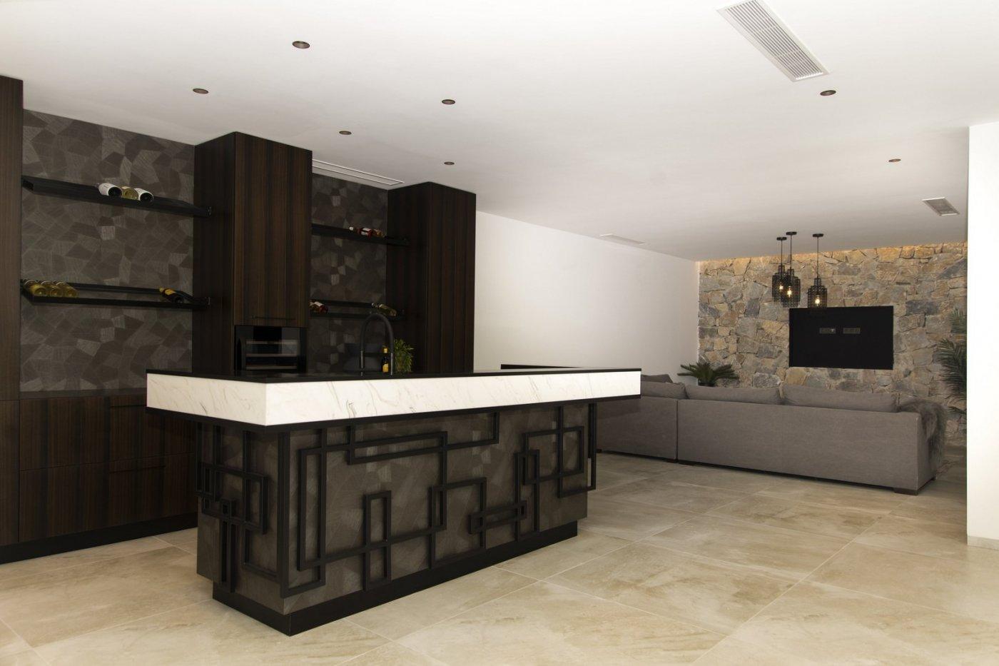 VILLA DE DISEÑO JUNTO AL MAR — 12