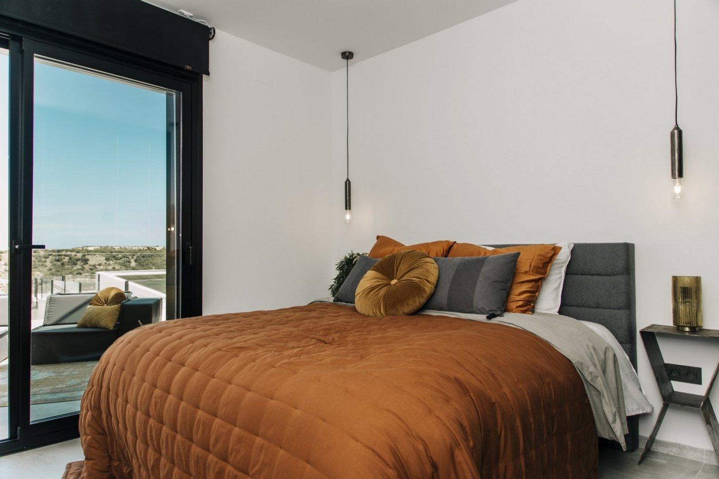 VILLA DE DISEÑO JUNTO AL MAR — 14