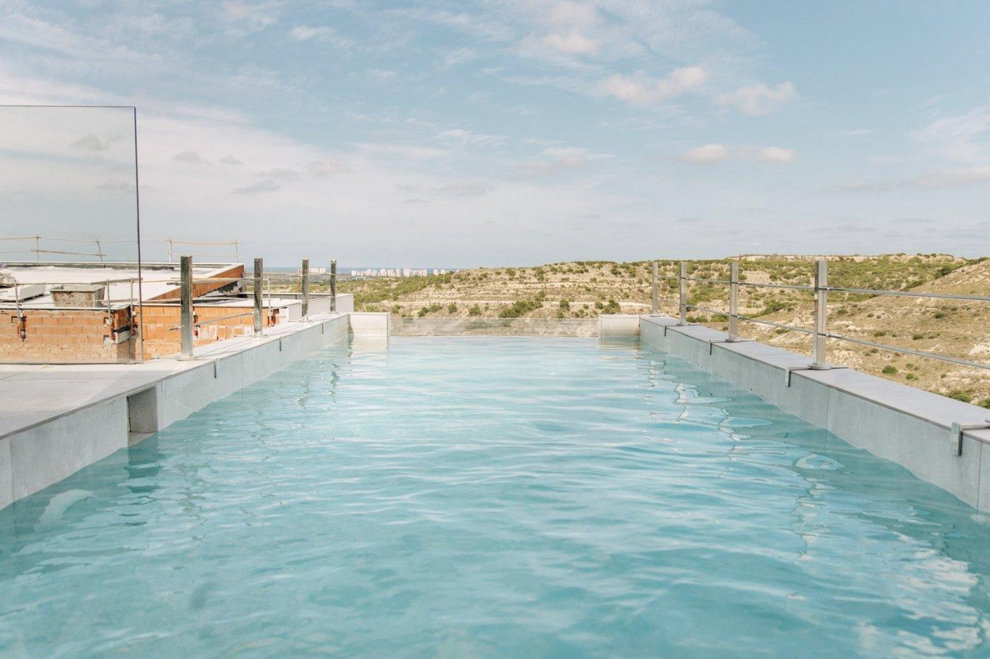 VILLA DE DISEÑO JUNTO AL MAR — 2