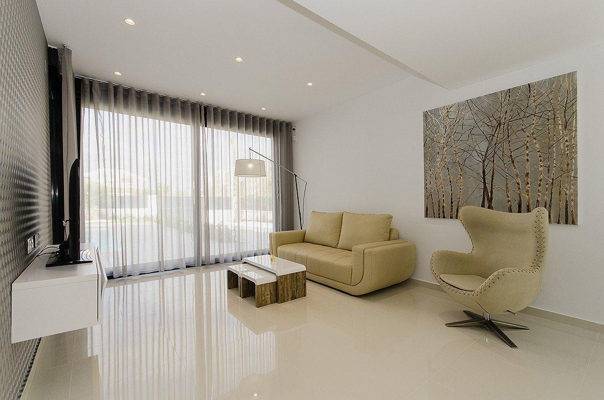 NEU GEBAUTE VILLA IN ORIHUELA COSTA (CAMPOAMOR) — 4