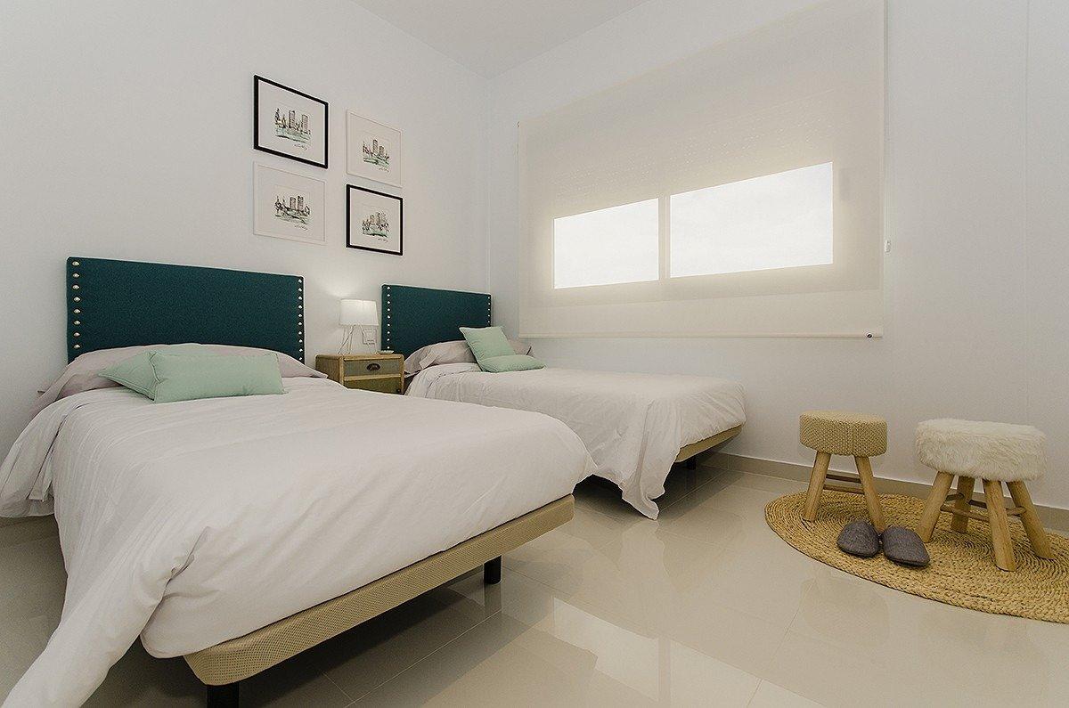 NEU GEBAUTE VILLA IN ORIHUELA COSTA (CAMPOAMOR) — 9