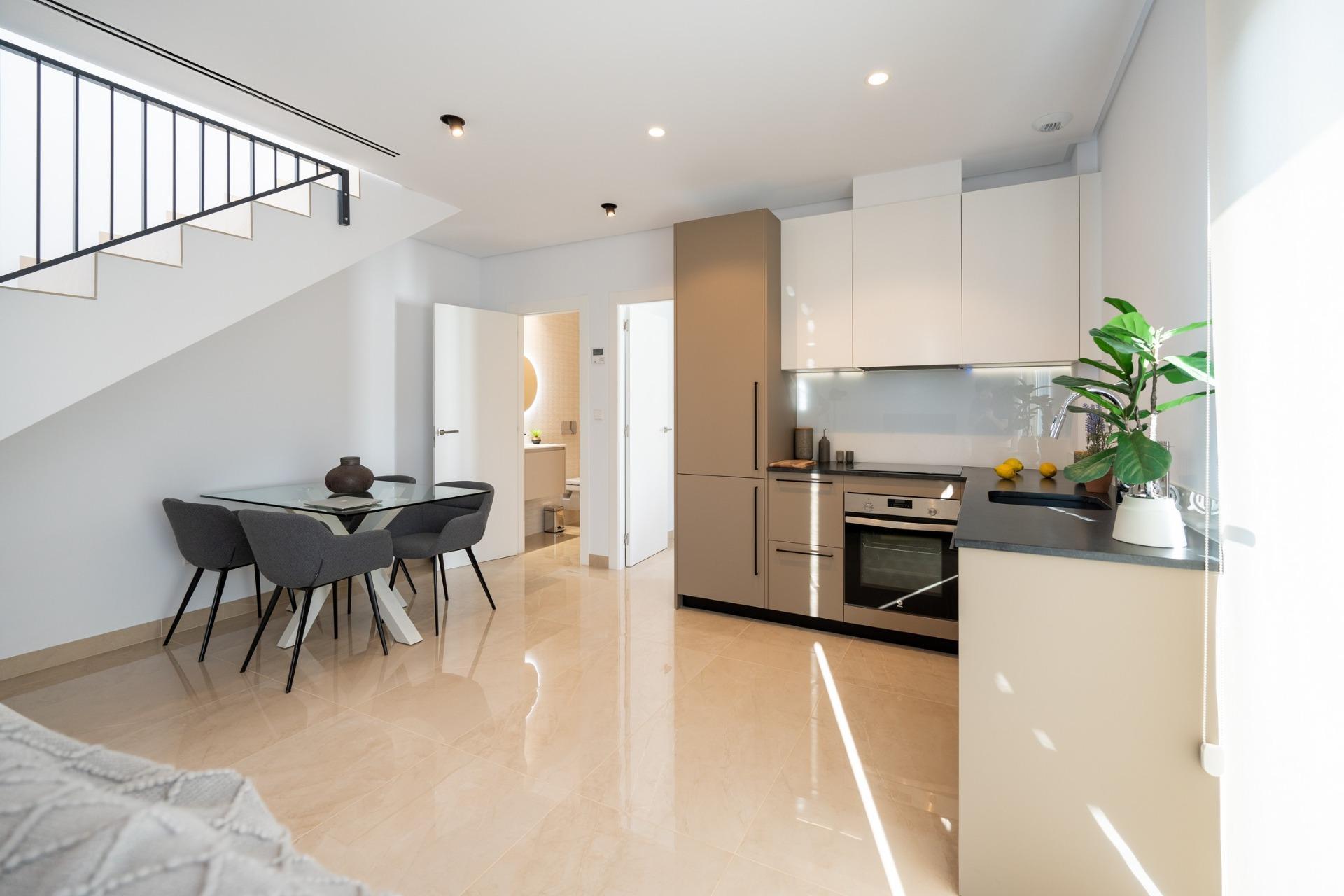 Neubau-Reihenhäuser und Vierfamilienhäuser in Gran Alacant in Strandnähe — 10