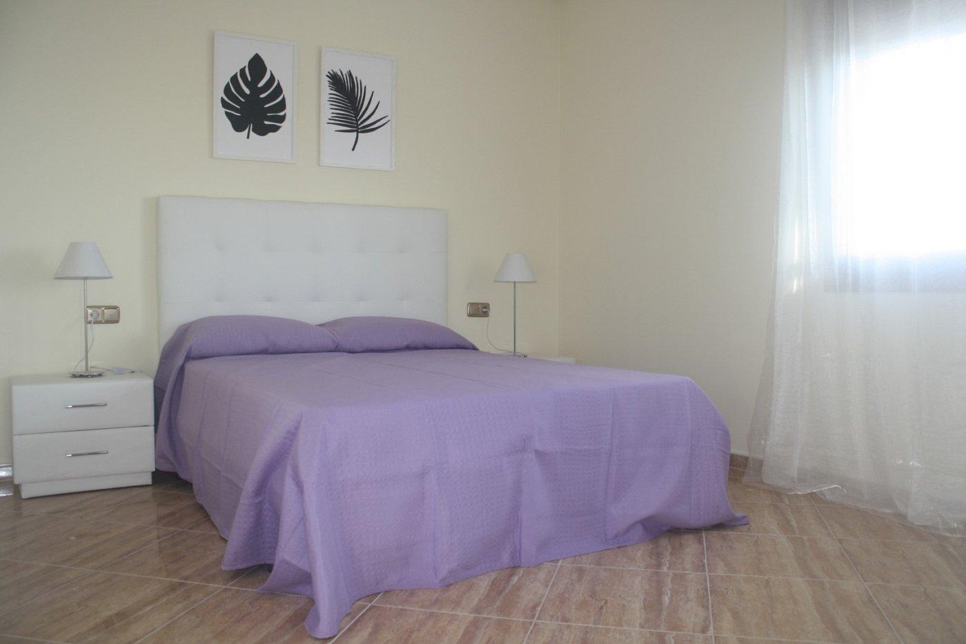 PIĘKNA WILLA W LOS ALTOS, TORREVIEJA — 13