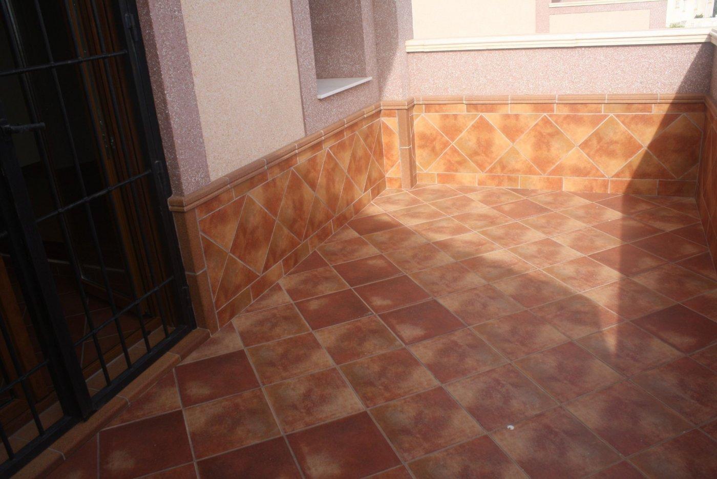 BELLE VILLA À LOS ALTOS, TORREVIEJA — 13