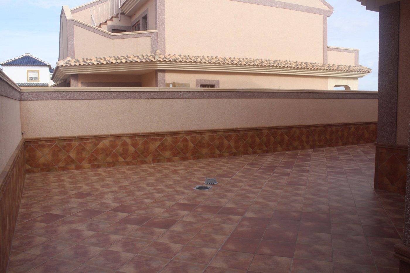 BELLE VILLA À LOS ALTOS, TORREVIEJA — 15