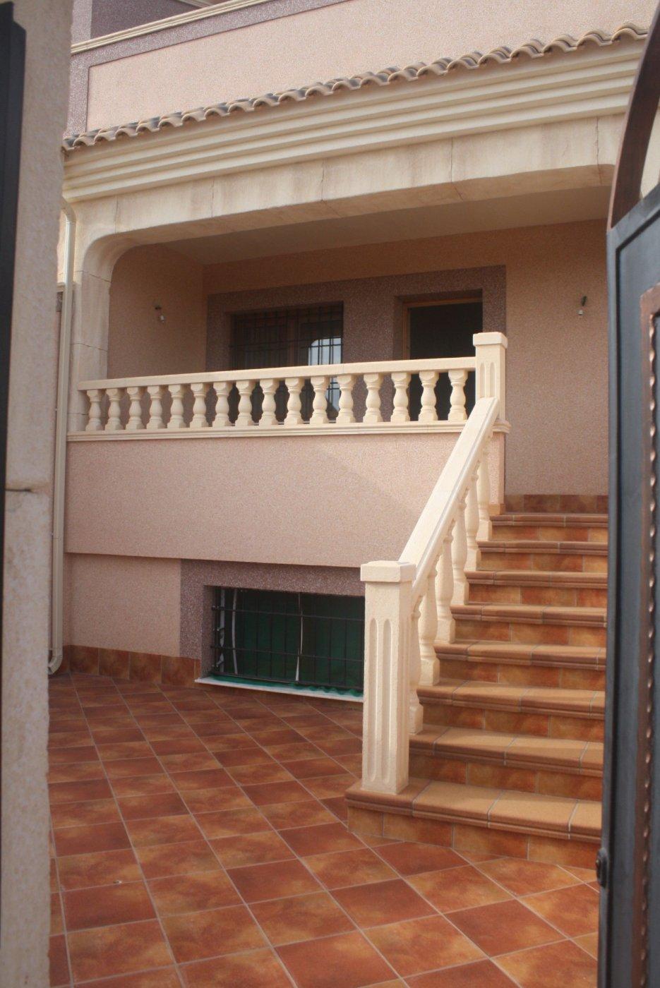 BELLE VILLA À LOS ALTOS, TORREVIEJA — 2
