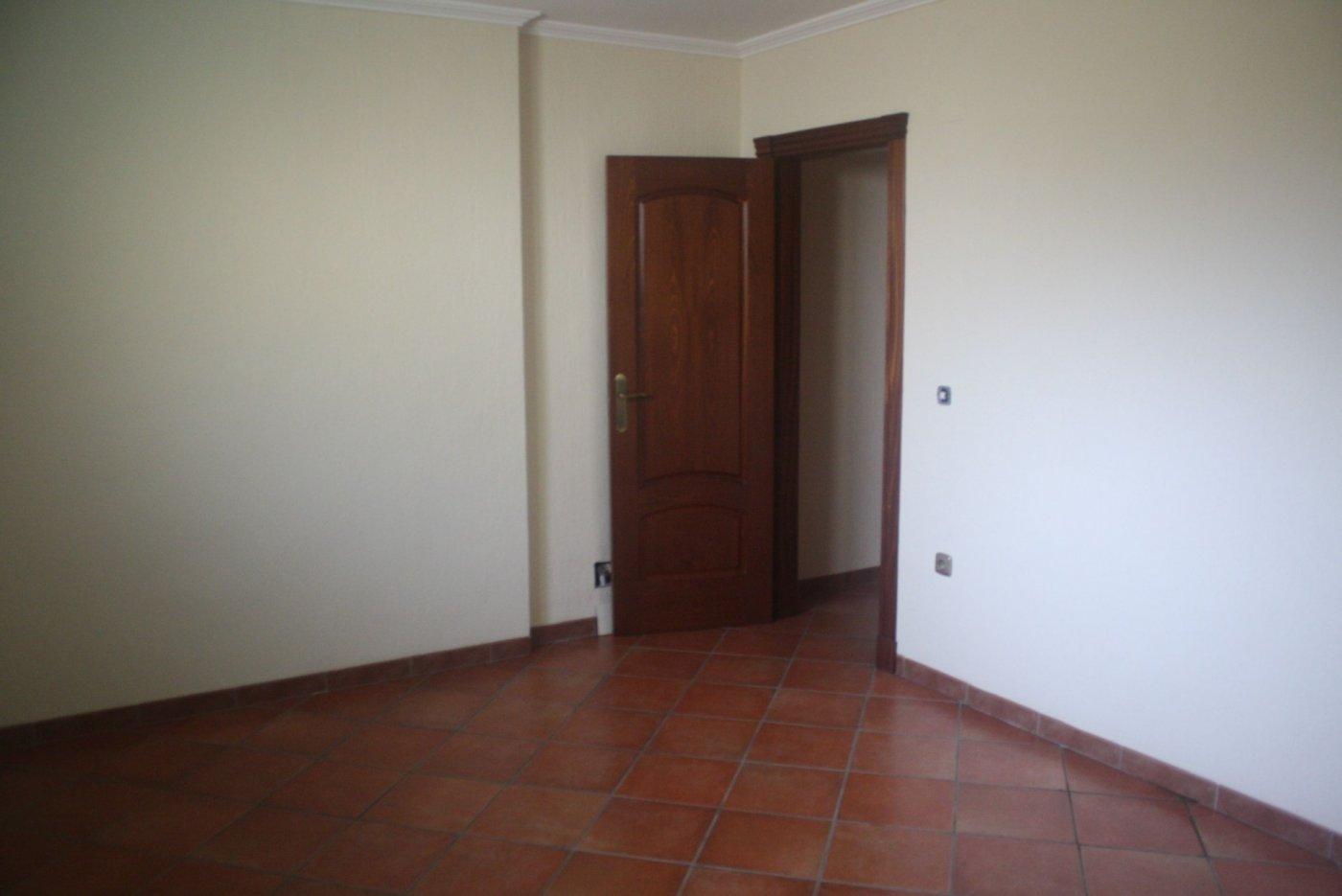 BELLE VILLA À LOS ALTOS, TORREVIEJA — 8