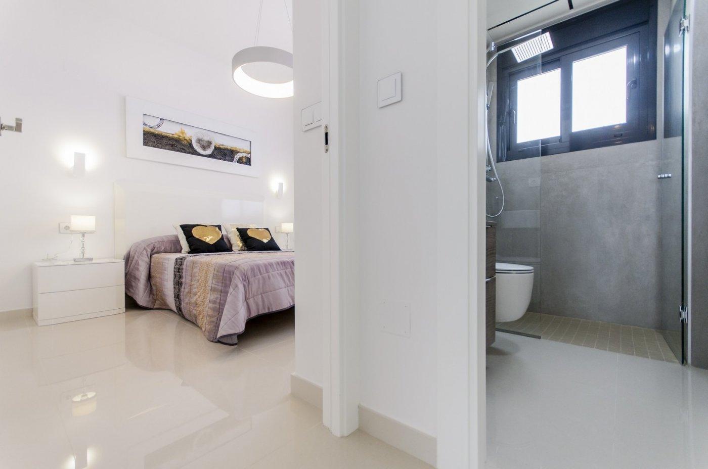 NIEUWBOUW VILLA'S IN SAN MIGUEL DE SALINAS — 11