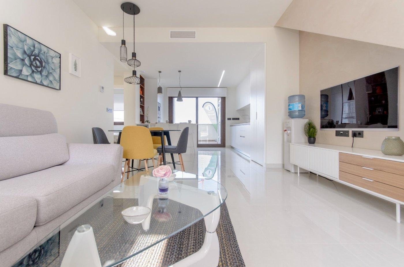 RESIDENCIAL DE OBRA NUEVA DE BUNGALOWS EN LOS BALCONES, TORREVIEJA — 4