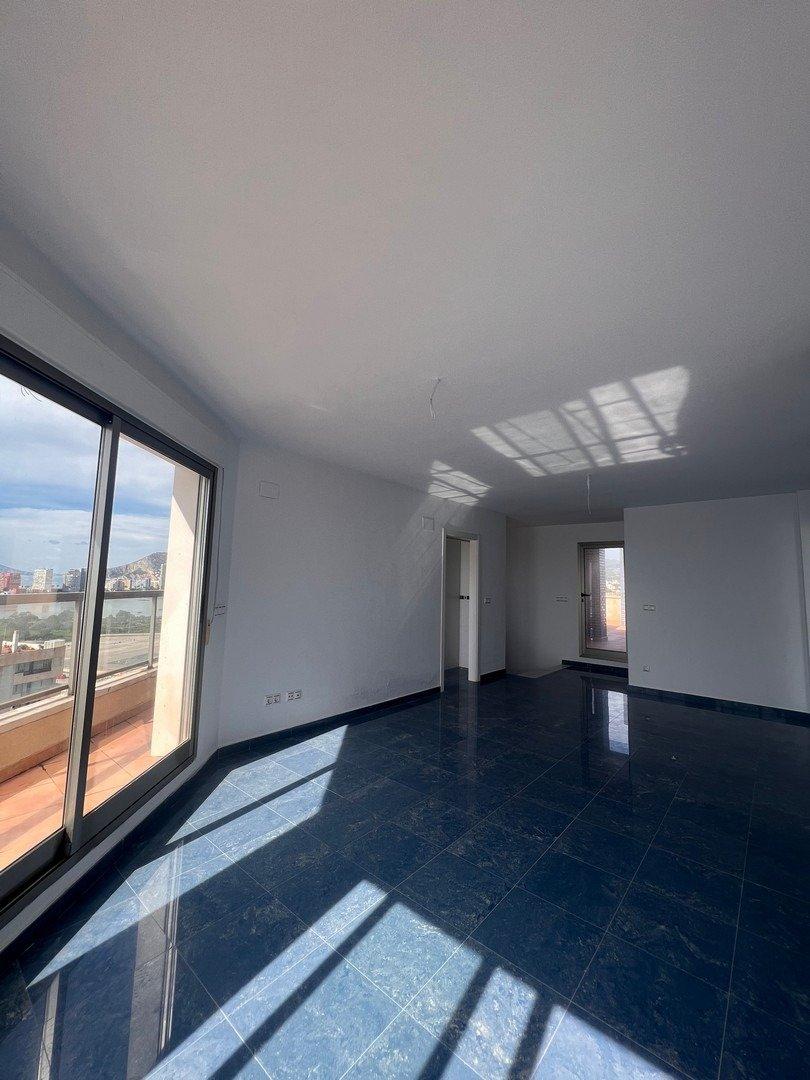 PIĘKNY PENTHOUSE Z WIDOKIEM NA MORZE W CALPE — 3