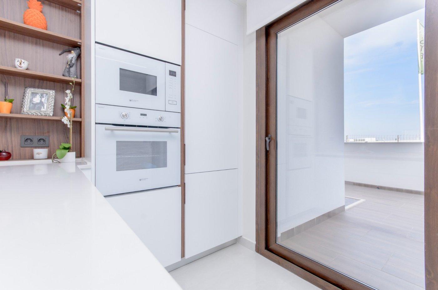 RESIDENCIAL DE OBRA NUEVA DE BUNGALOWS EN LOS BALCONES, TORREVIEJA — 11