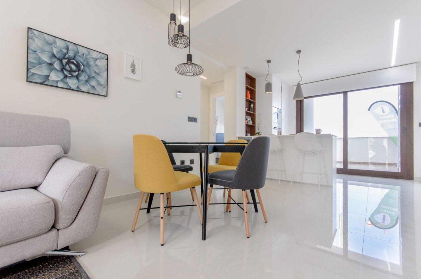 RESIDENCIAL DE OBRA NUEVA DE BUNGALOWS EN LOS BALCONES, TORREVIEJA — 4