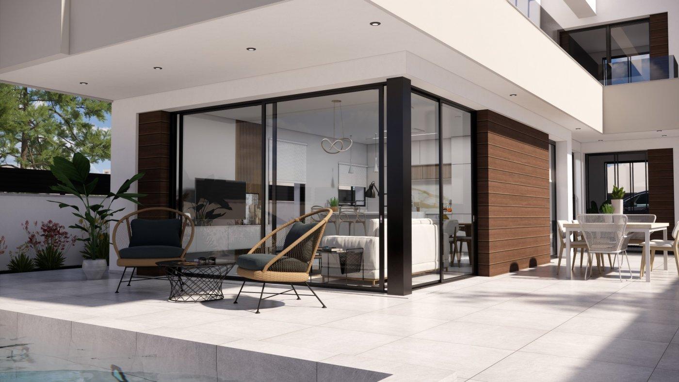 VILLAS DE OBRA NUEVA EN PILAR DE LA HORADADA EN EL CAMPO DE GOLF — 6