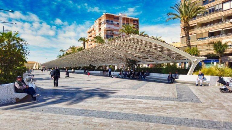 NEU GEBAUTE WOHNUNGEN UND PENTHÄUSER IN STRANDNÄHE IN TORREVIEJA — 6