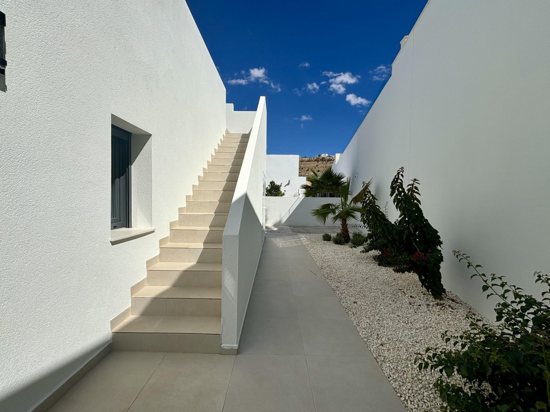 NIEUWBOUW VILLA'S IN ROJALES — 5