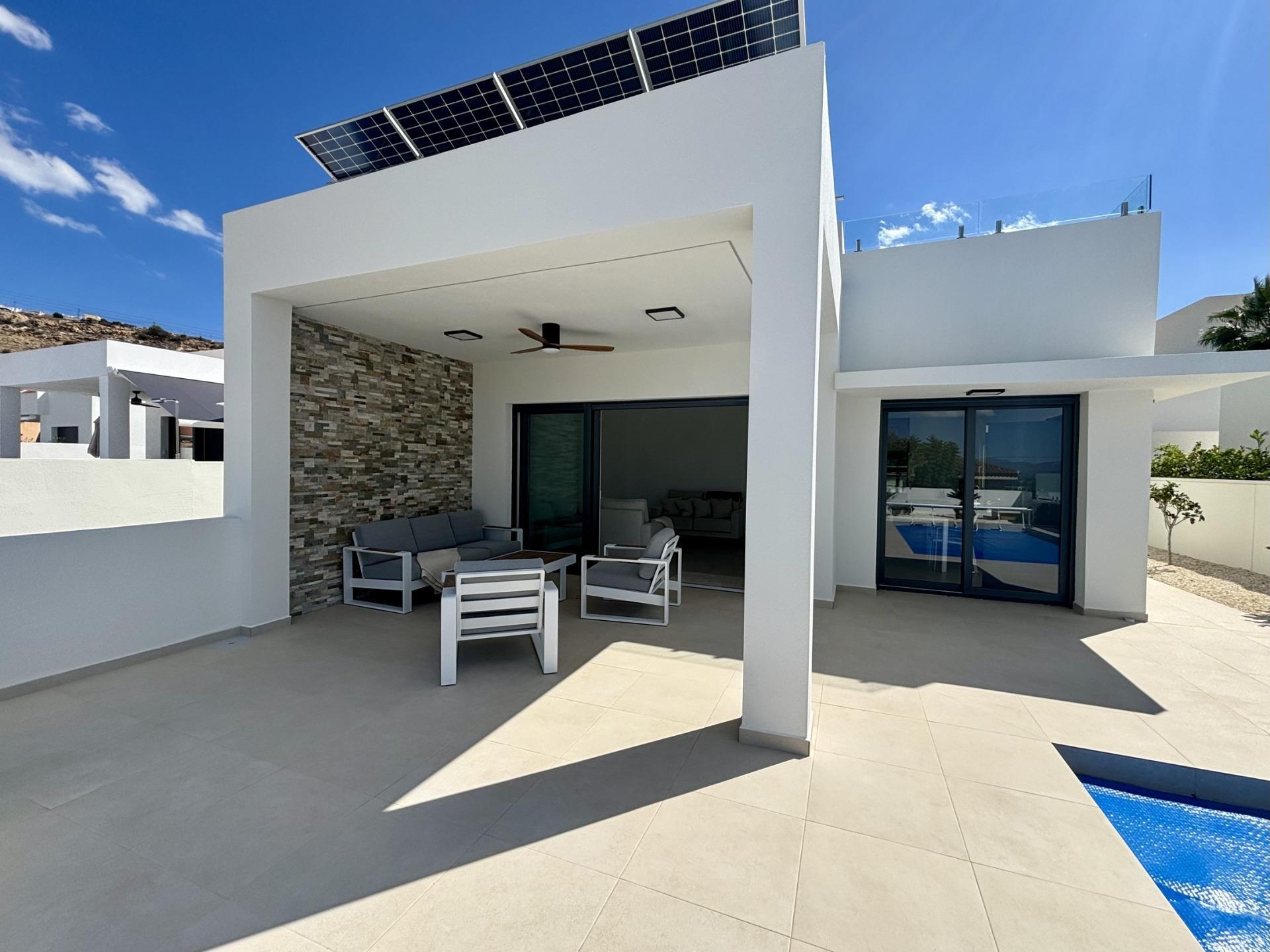 NIEUWBOUW VILLA'S IN ROJALES — 7