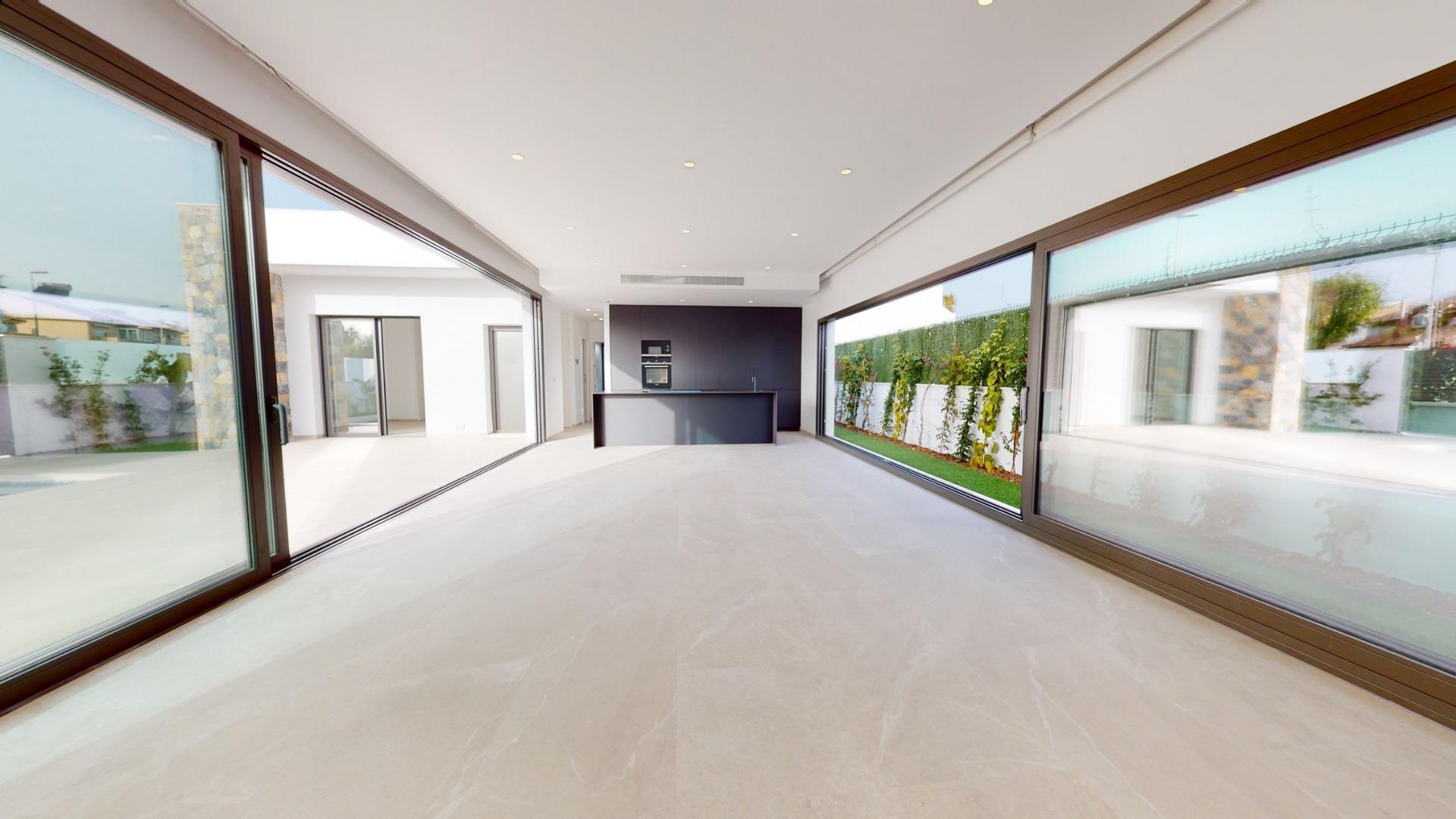 VILLAS DE OBRA NUEVA EN LOS ALCAZARES — 6