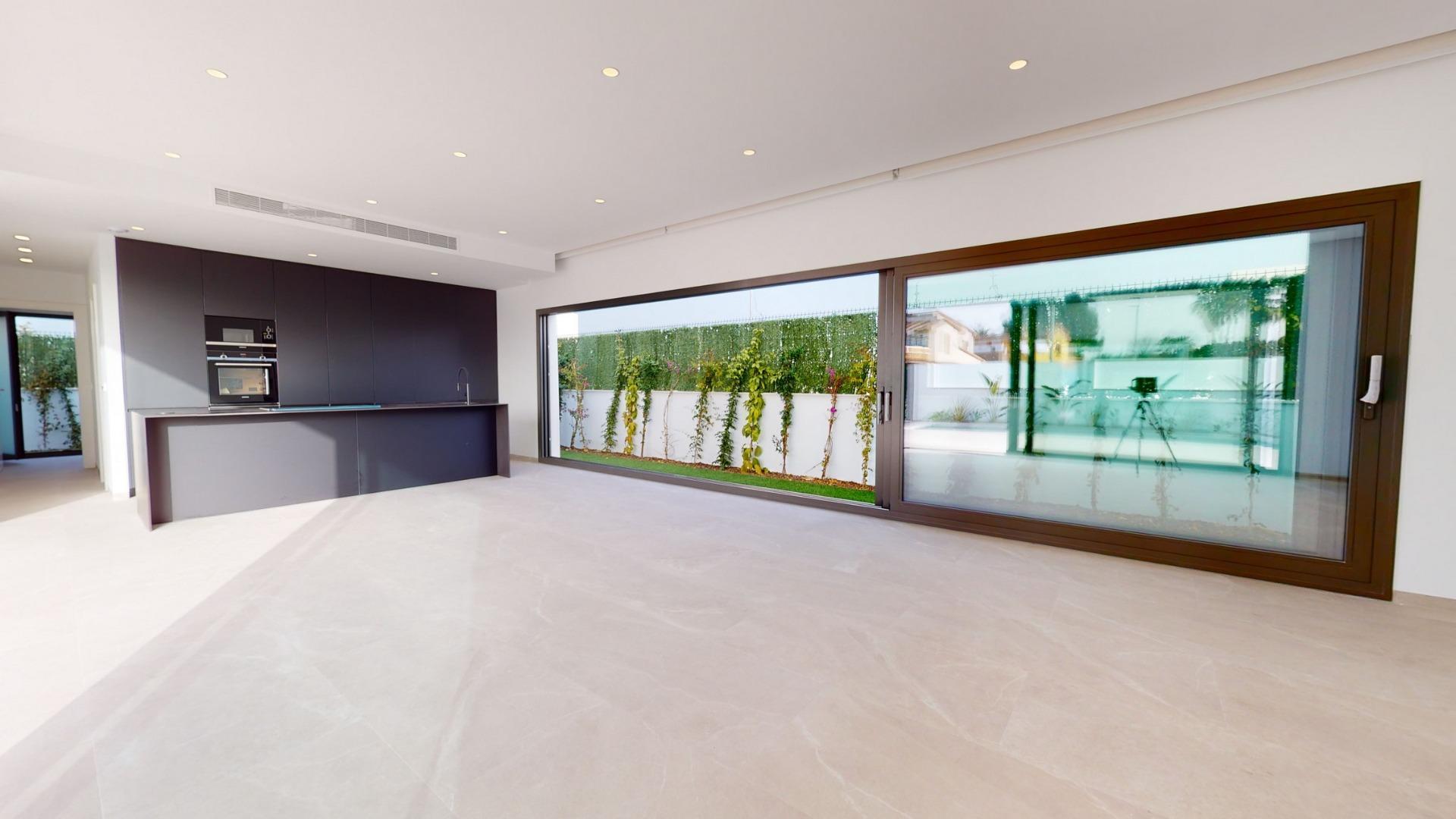 VILLAS DE OBRA NUEVA EN LOS ALCAZARES — 7