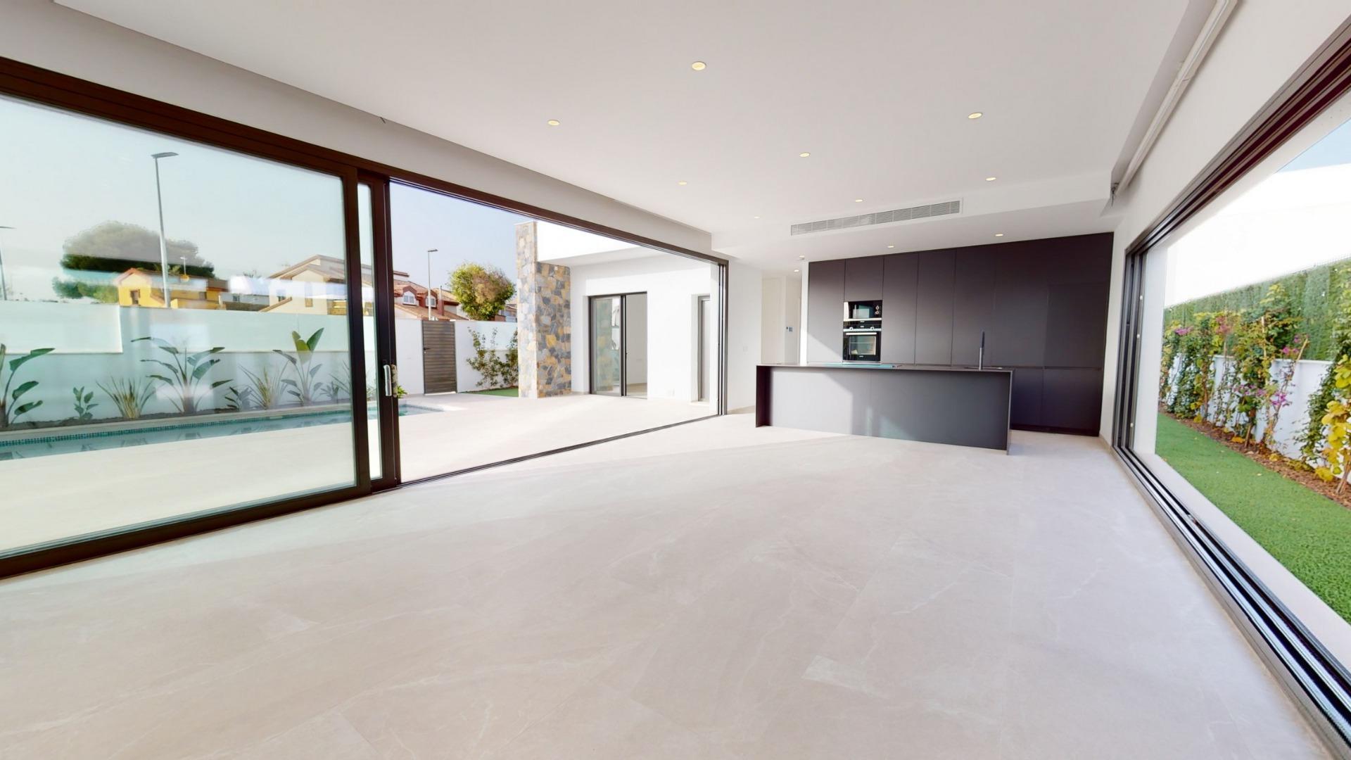 VILLAS DE OBRA NUEVA EN LOS ALCAZARES — 9
