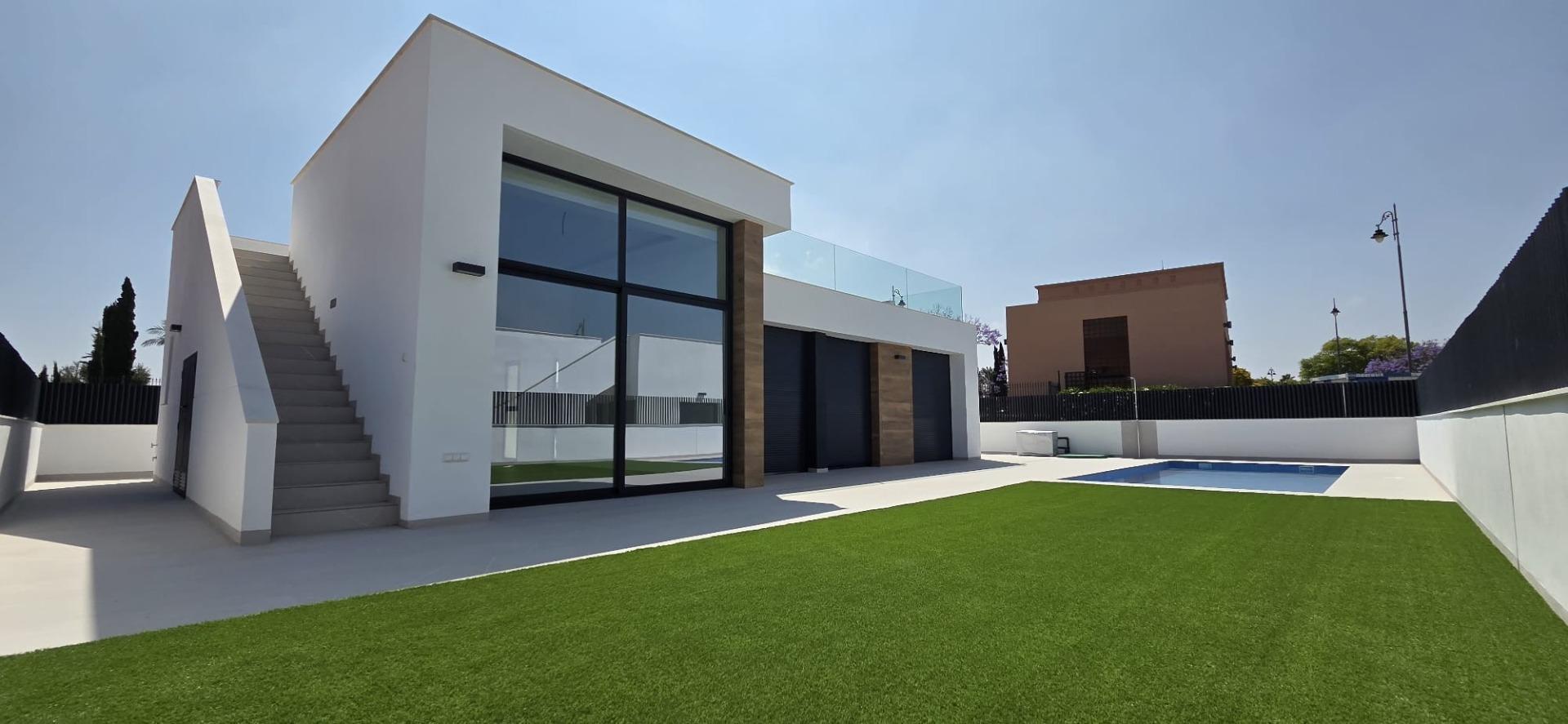NEW BUILD VILLAS IN CONDADO DE ALHAMA GOLF COURSE — 3