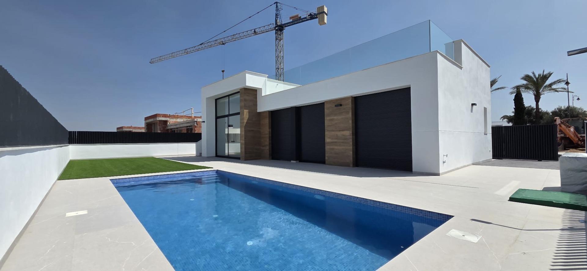 NEW BUILD VILLAS IN CONDADO DE ALHAMA GOLF COURSE — 4