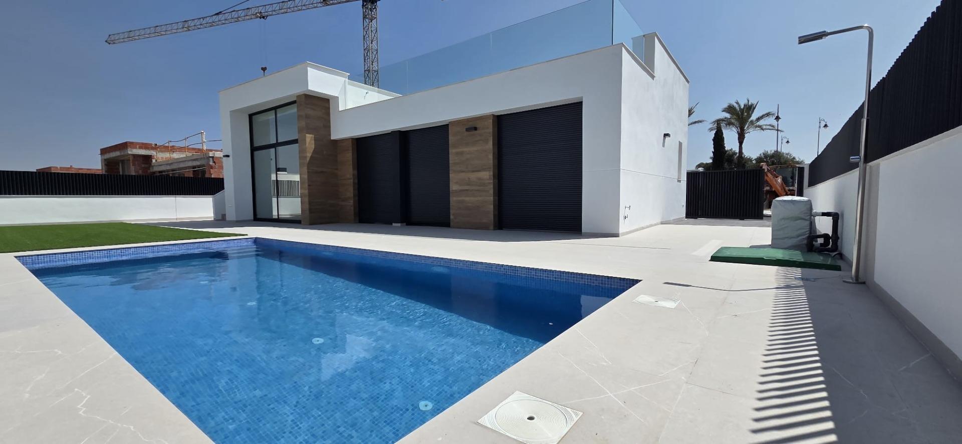 NEW BUILD VILLAS IN CONDADO DE ALHAMA GOLF COURSE — 9