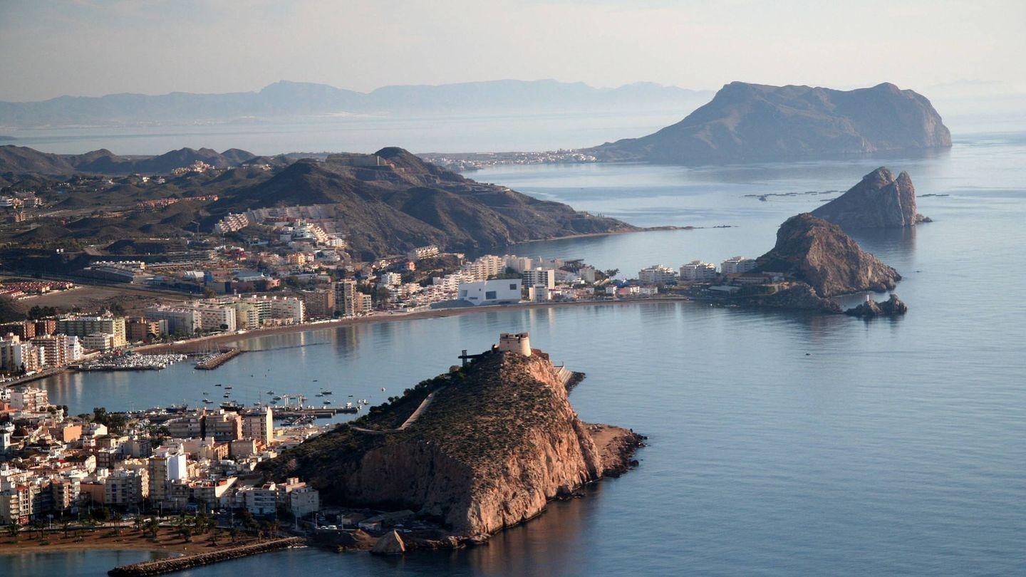 NEU GEBAUTE WOHNANLAGE IN AGUILAS — 11