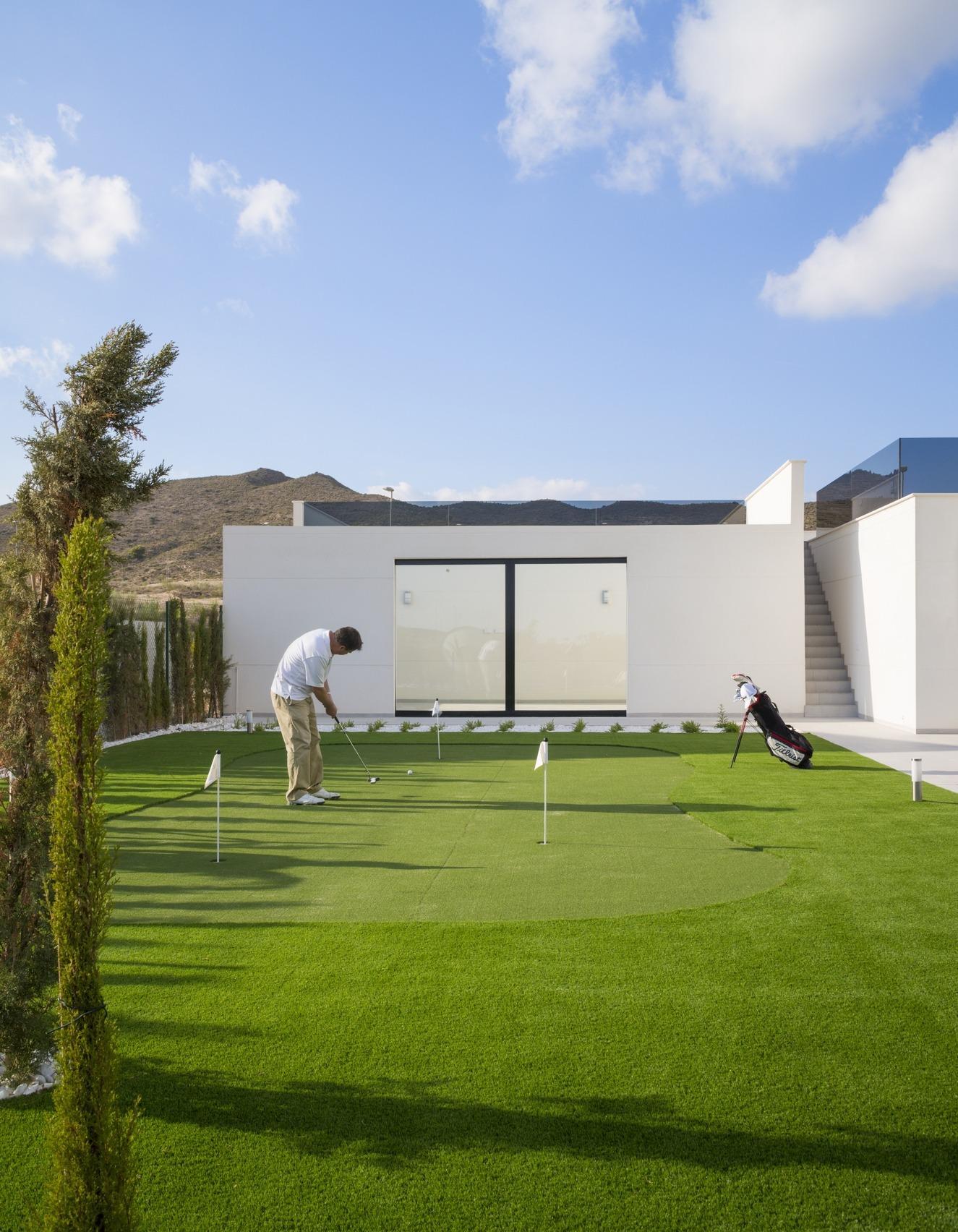 NOWY BUDYNEK WILLE W OŚRODKU GOLFOWYM ALTAONA, MURCIA — 12