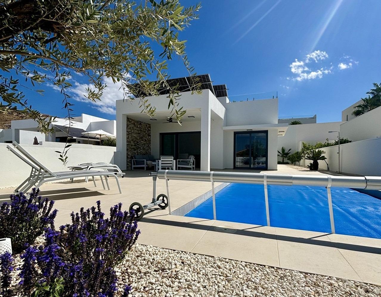 New Build Mediterranean Villas in Benijófar — 2