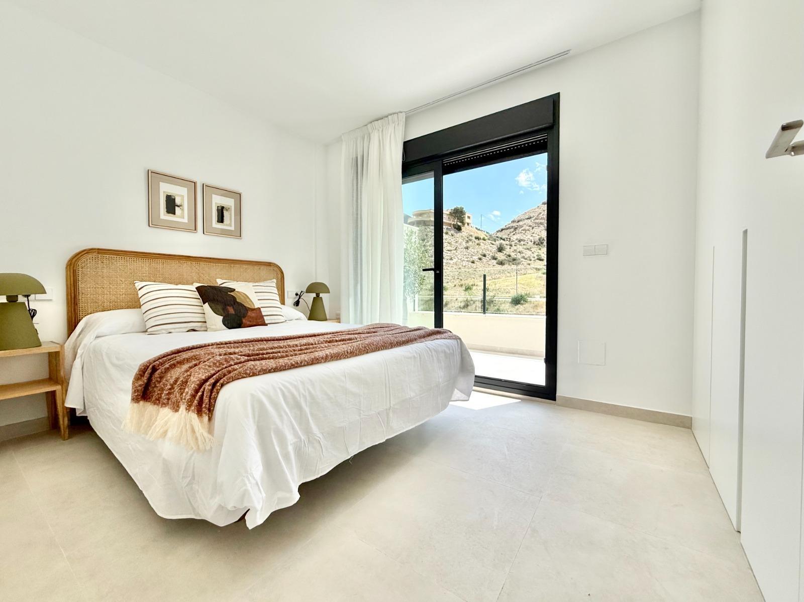 Adosados de obra nueva en venta en Cox - 44 casas modernas con grandes comodidades — 11