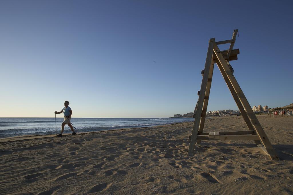 New Residential Development in Torrevieja, Just 1 km from the Sea — 8