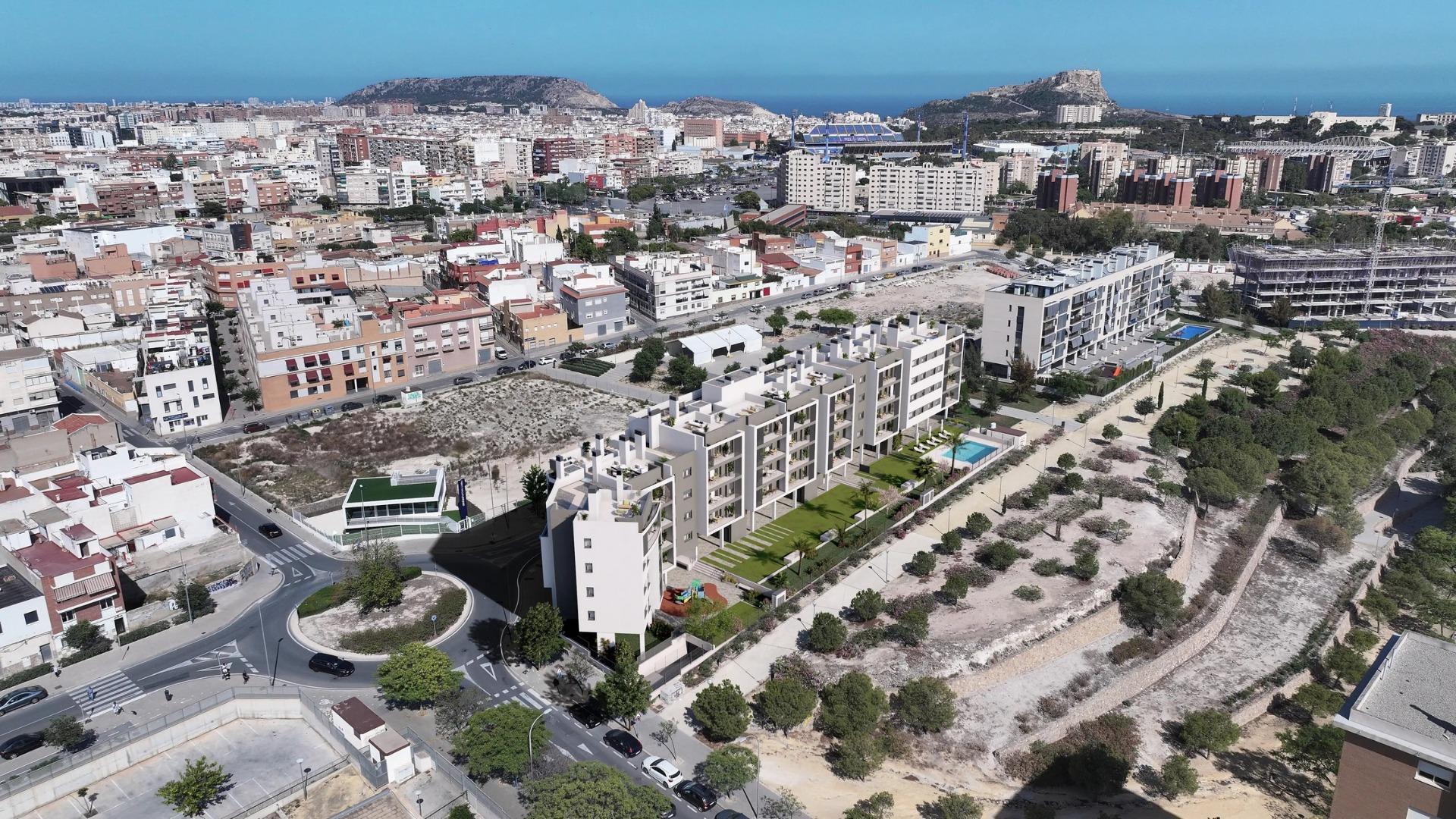 Residencial de nueva construcción en Alicante, con vistas abiertas a la ciudad — 12