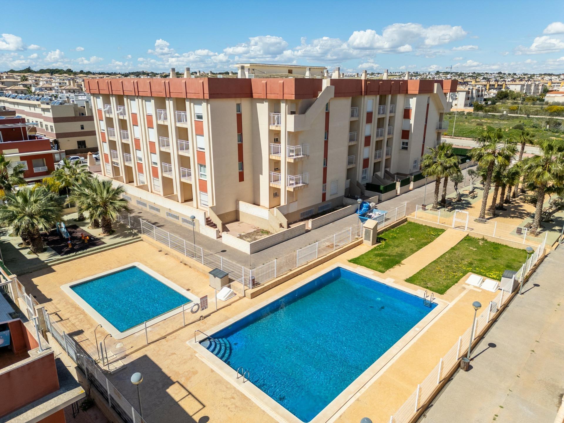 Gerenoveerd wooncomplex in Lomas de Cabo Roig - Gerenoveerde appartementen — 2