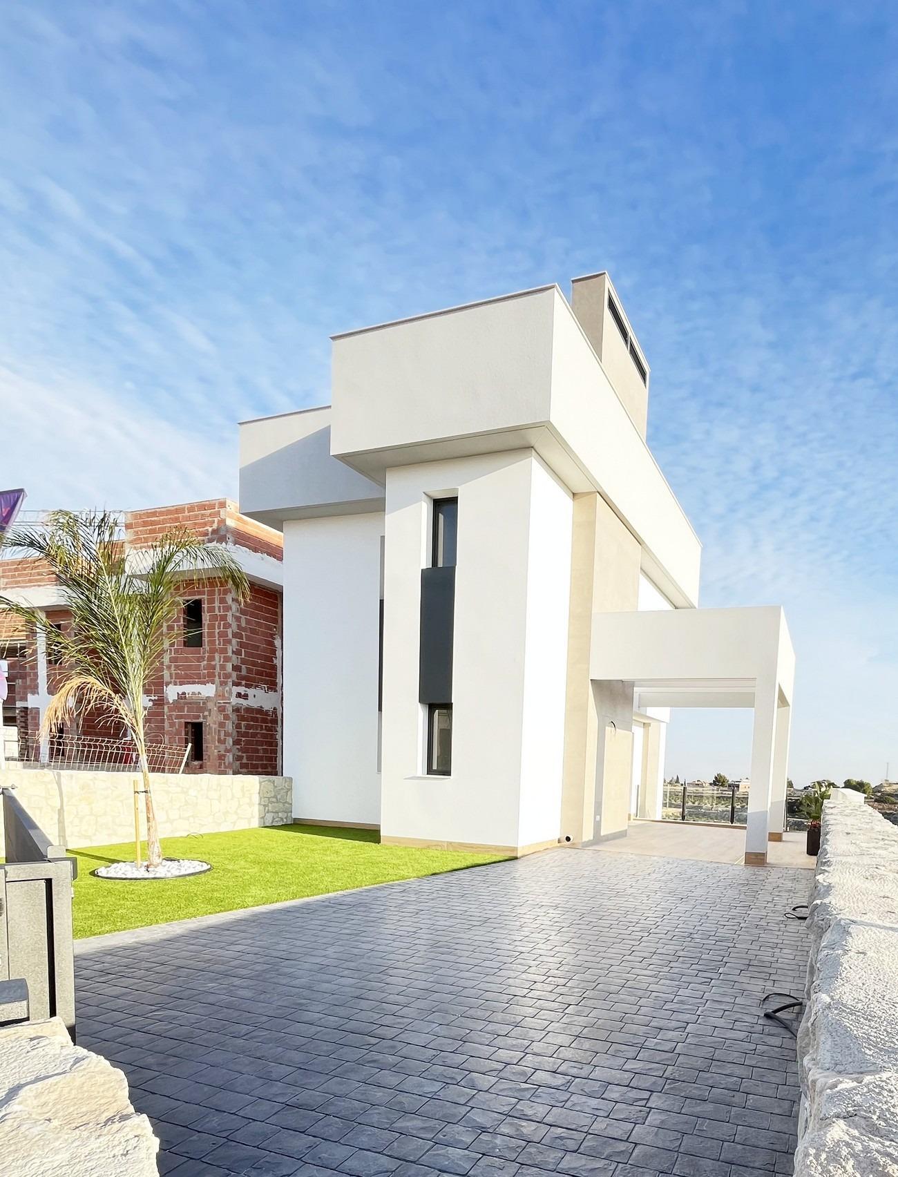 New Build Villas with Private Pool in La Finca Golf Algorfa Costa Blanca South — 2