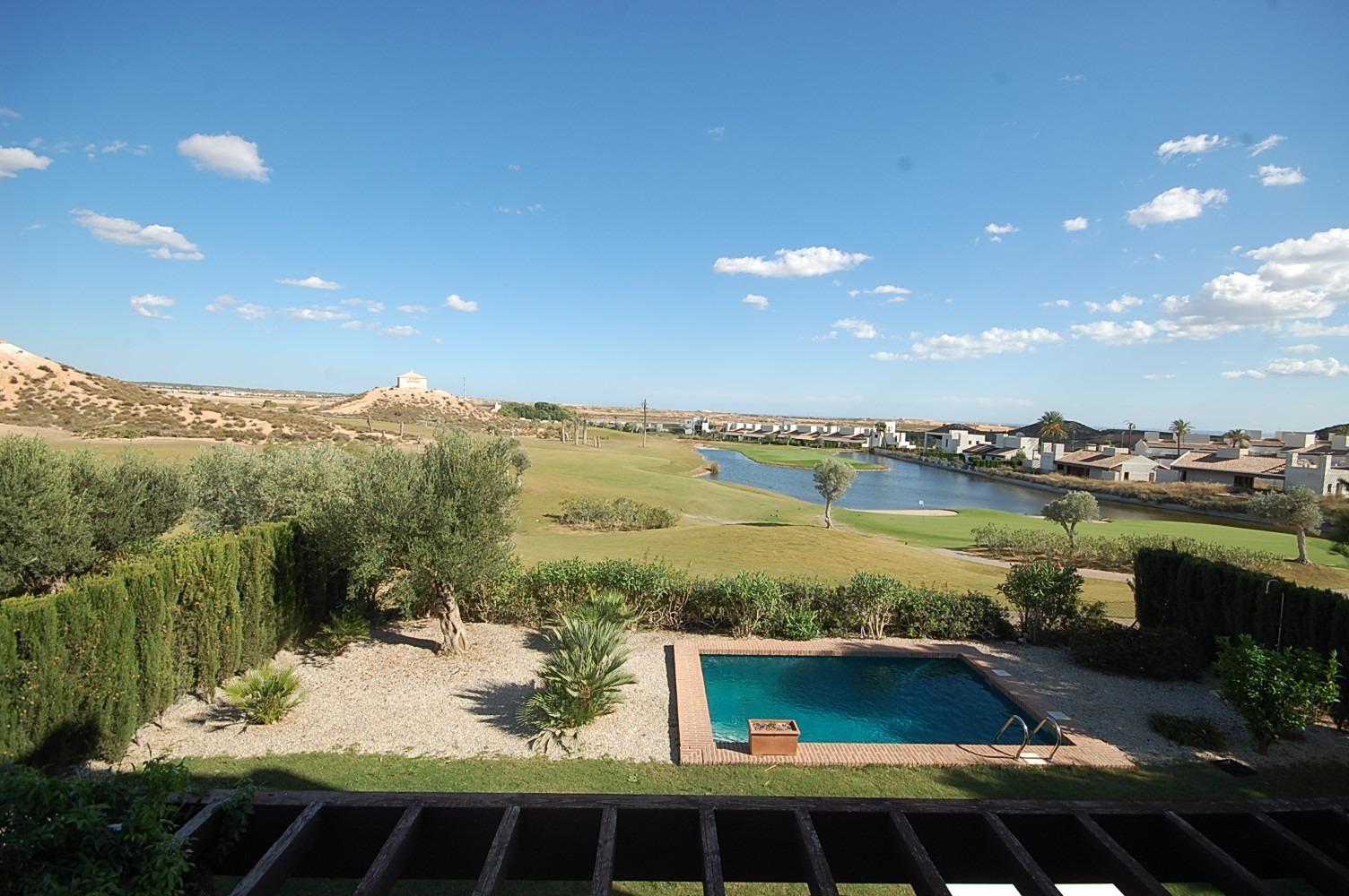 Elegant detached villas with private pool at Peraleja Golf Resort - Costa Cálida — 2