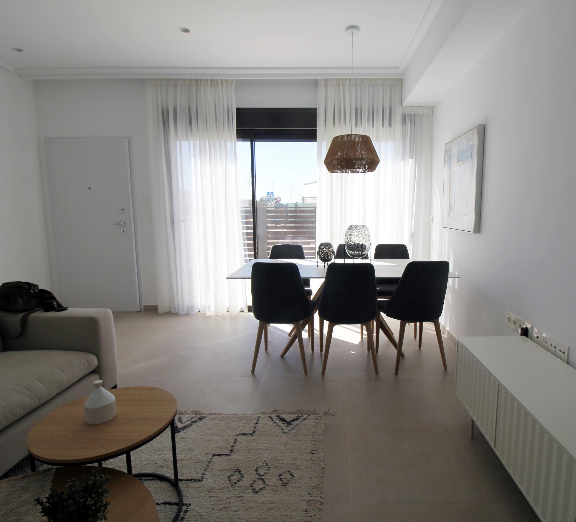 Modernas casas adosadas y pareadas en Pilar de la Horadada — 15