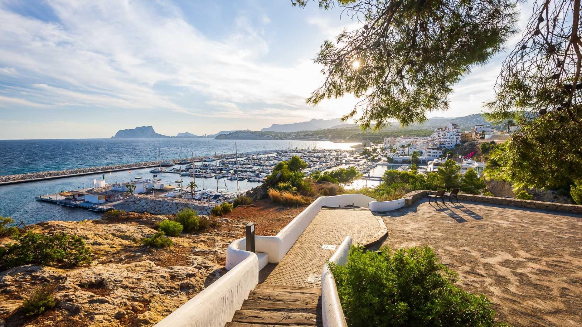 Lujosa casa moderna en el corazón de Moraira-Teulada: un refugio mediterráneo contemporáneo — 9