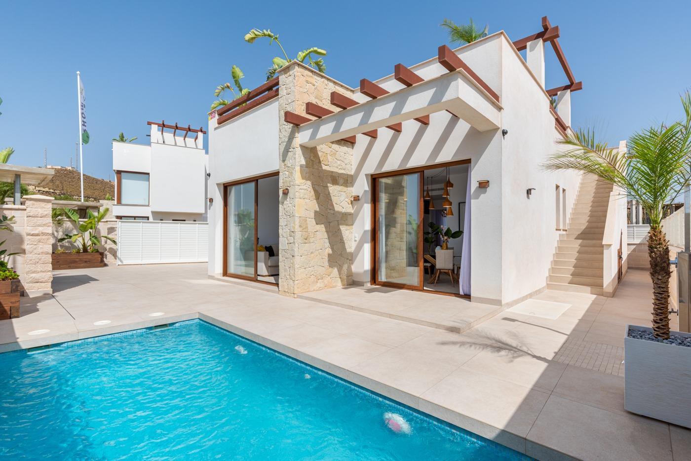 NEW BUILD VILLAS IN VERA, ALMERIA