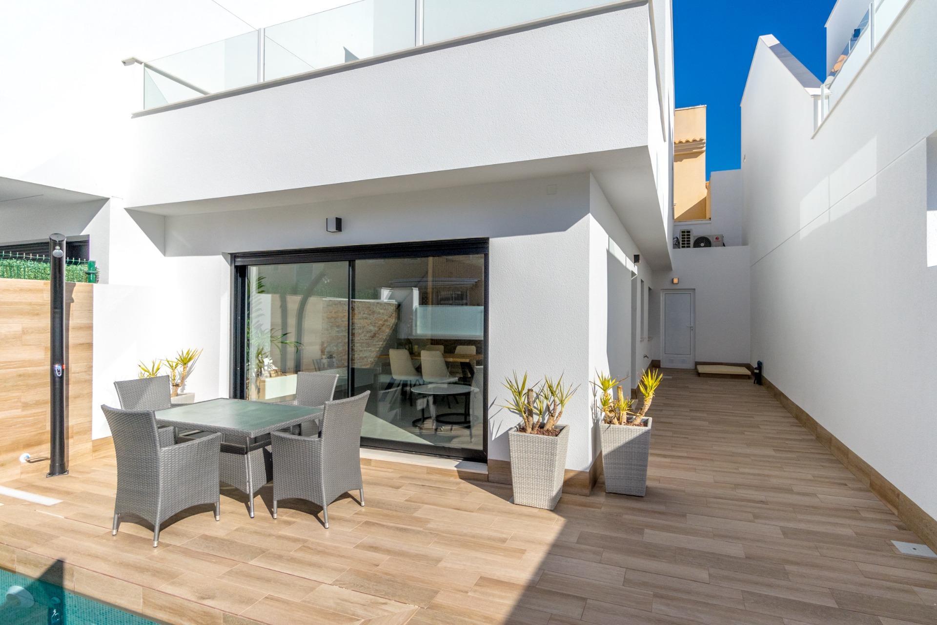 New Build Semi-Detached Villas with Private Pool in San Pedro del Pinatar — 3