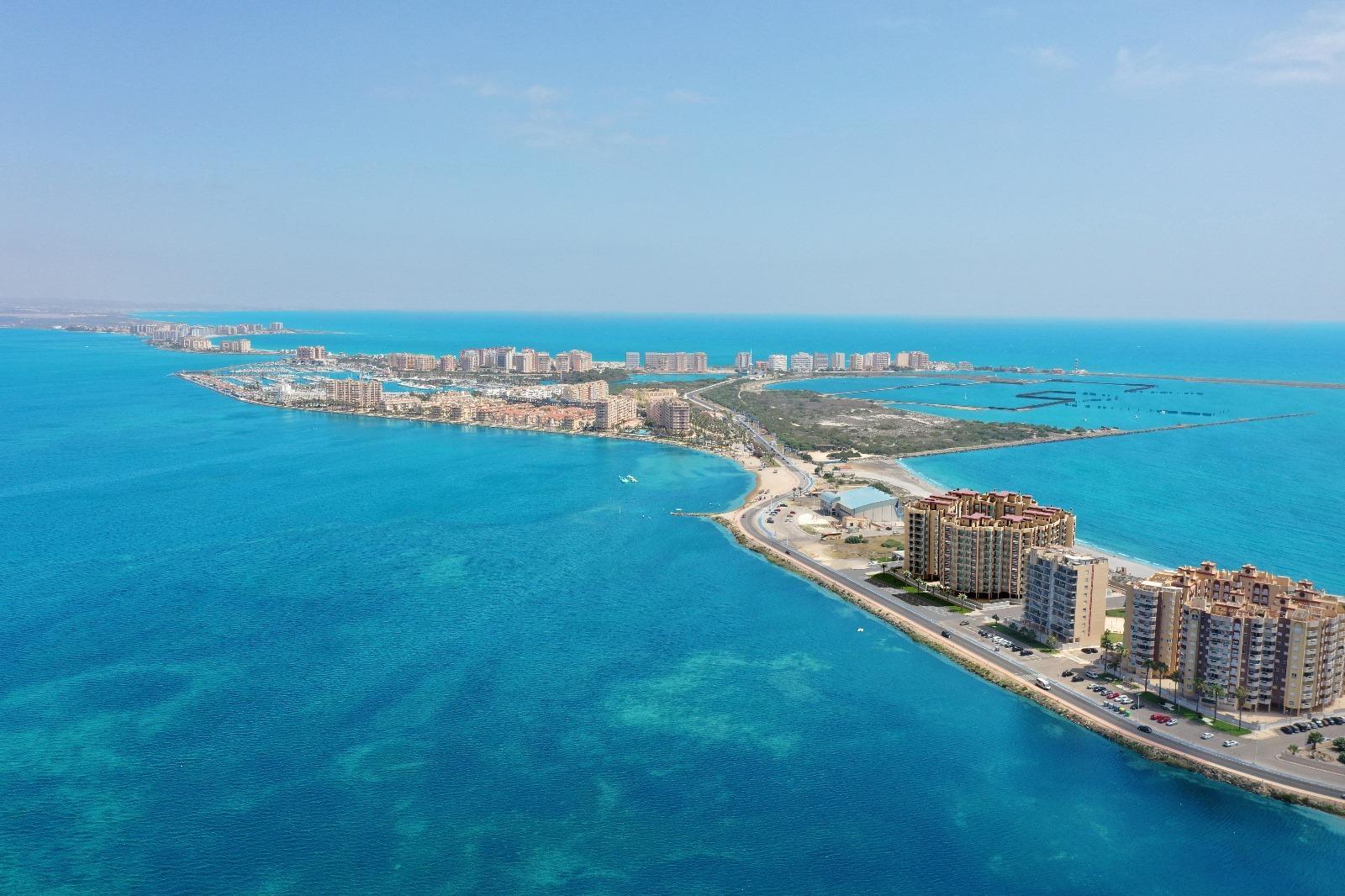 NOUVEAU COMPLEXE RÉSIDENTIEL À LA MANGA — 14