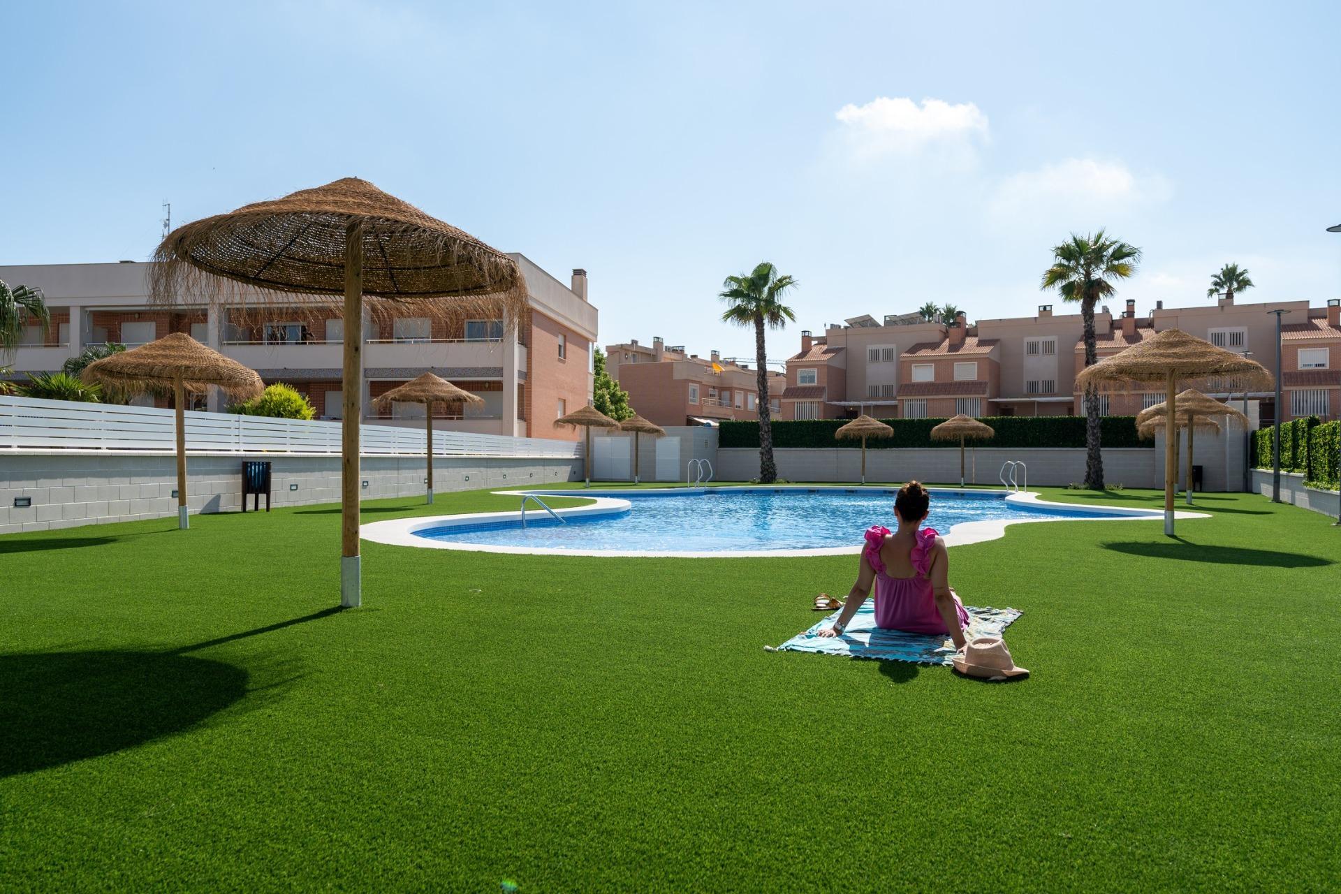 3 BEDROOM BUNGALOWS IN EXCLUSIVE RESIDENTIAL IN GRAN ALACANT! — 3