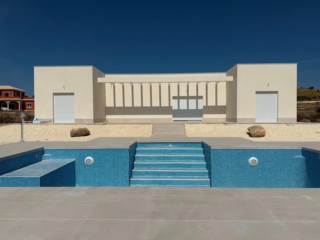 Villas neuves à Pinoso sur des terrains rustiques — 2