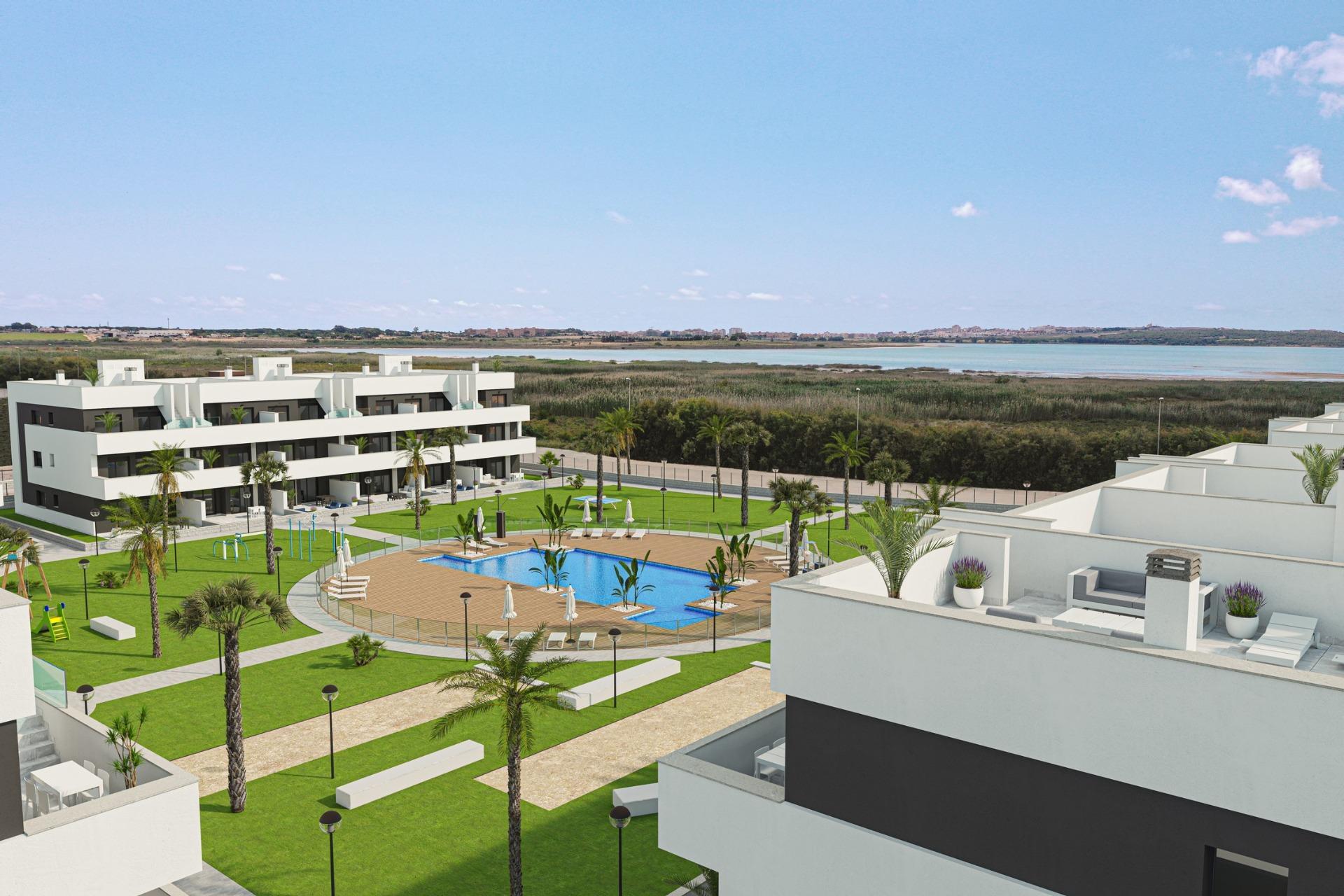 New Build Tourist Licensed Apartments with Lagoon Views in El Raso Guardamar del Segura — 2