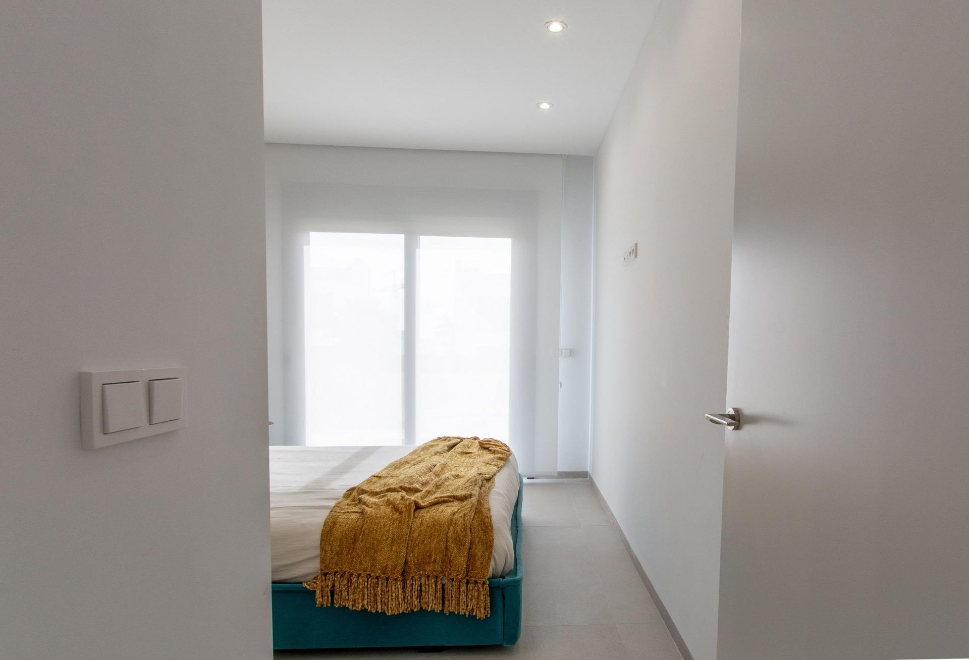 Apartamentos y villas de lujo de nueva construcción con vistas panorámicas al mar en Finestrat — 12
