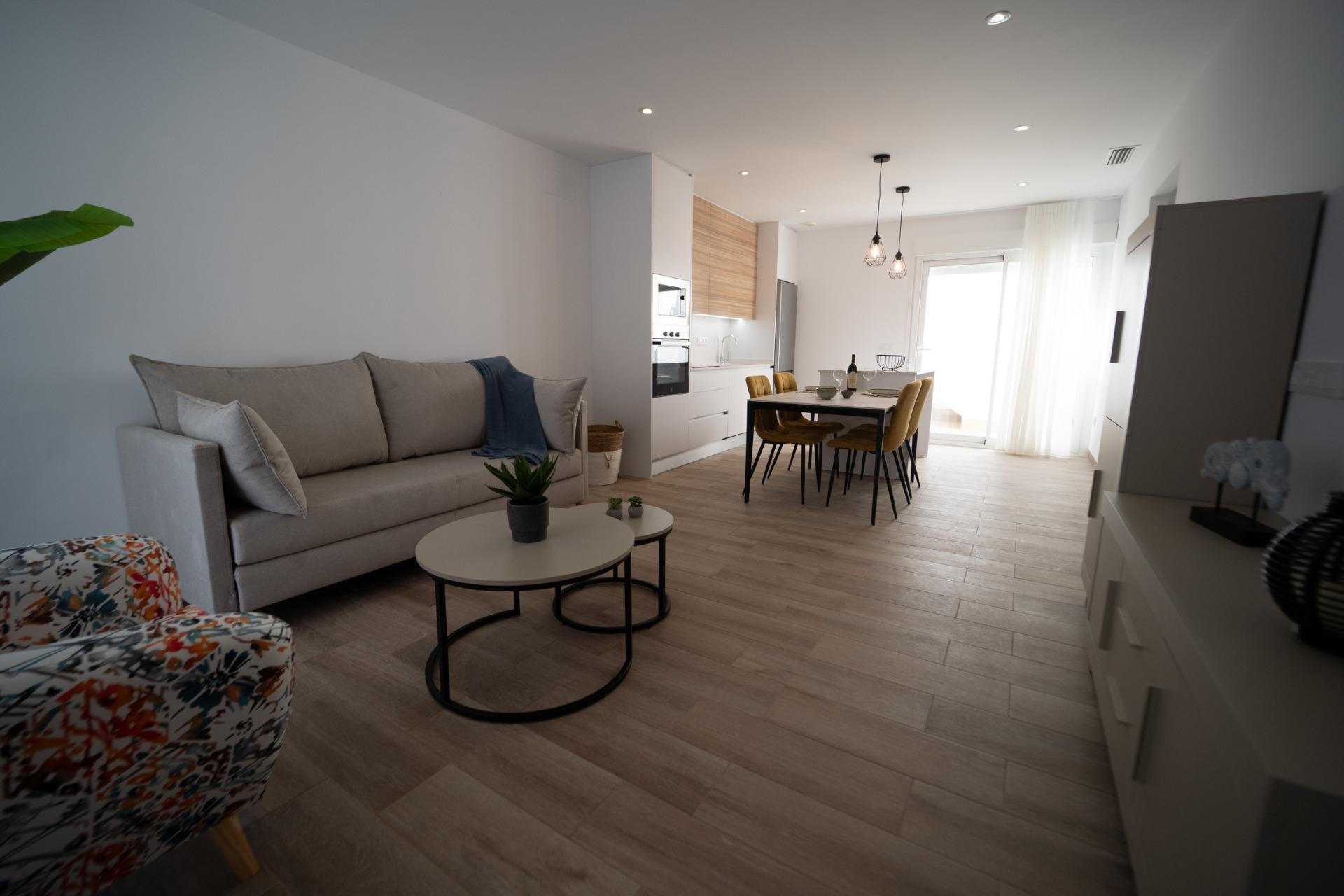 NEU GEBAUTE STADTHÄUSER IN SAN JAVIER — 14