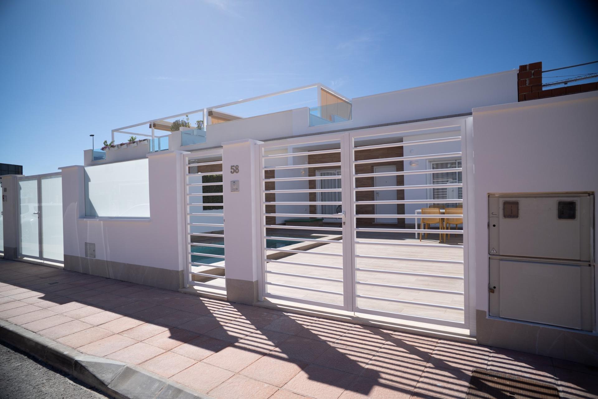NEU GEBAUTE STADTHÄUSER IN SAN JAVIER — 8