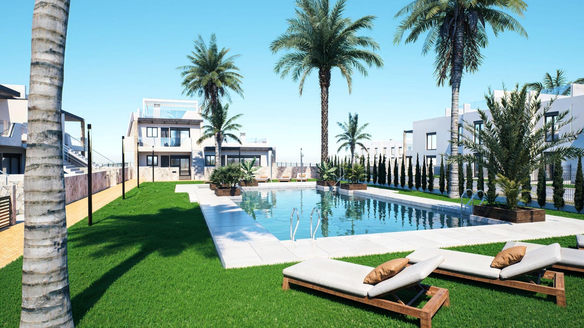 New Build Bungalows with Garden or Solarium Near the Beach in Pilar de la Horadada — 6