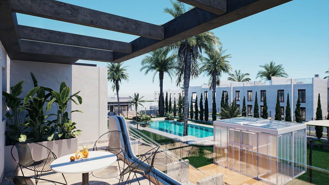 Nieuwbouwwoningen met tuin of solarium vlakbij het strand in Pilar de la Horadada
