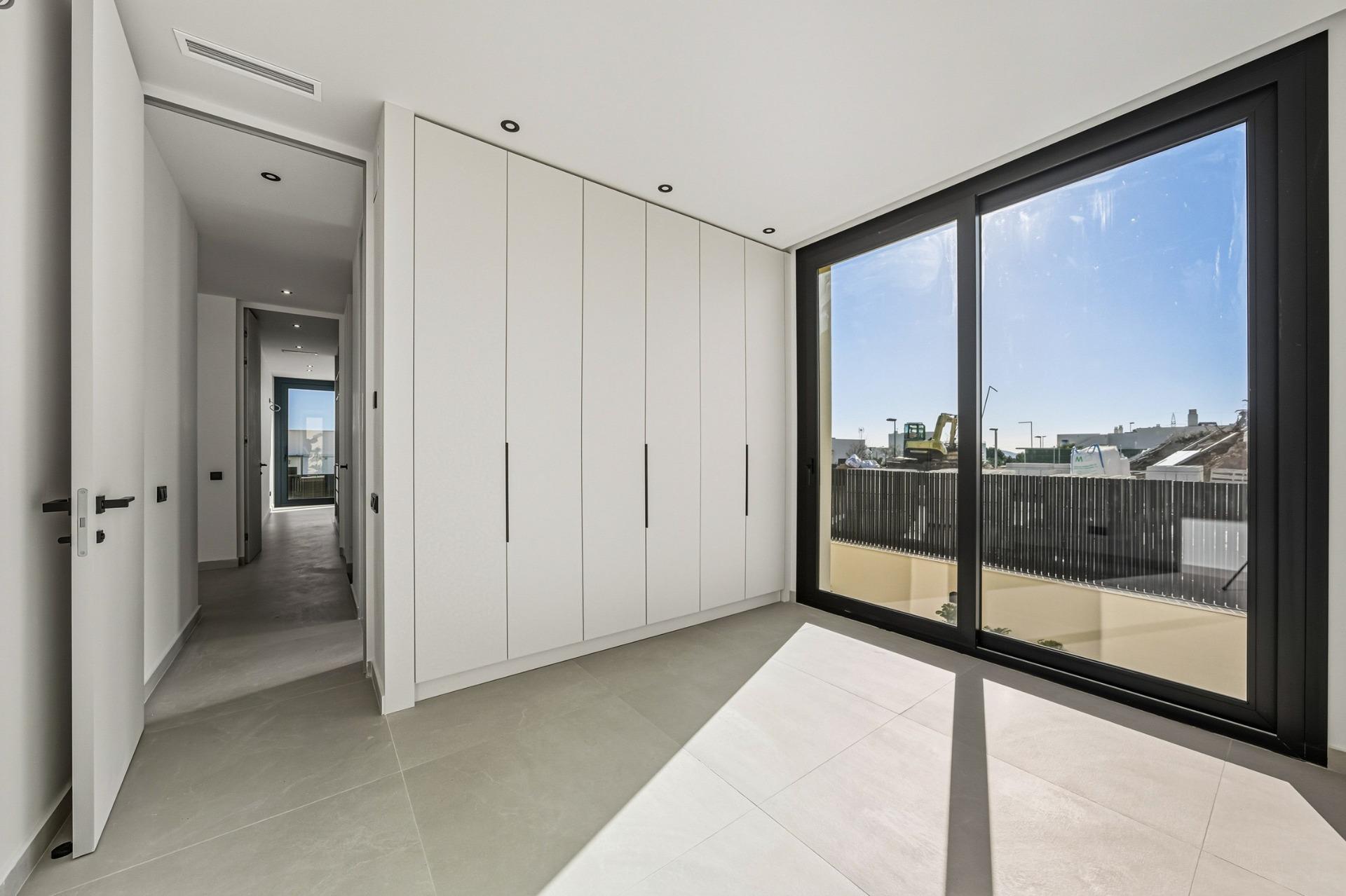 Villa neuve prête à emménager avec vue sur la mer à La Alberca Polop — 15