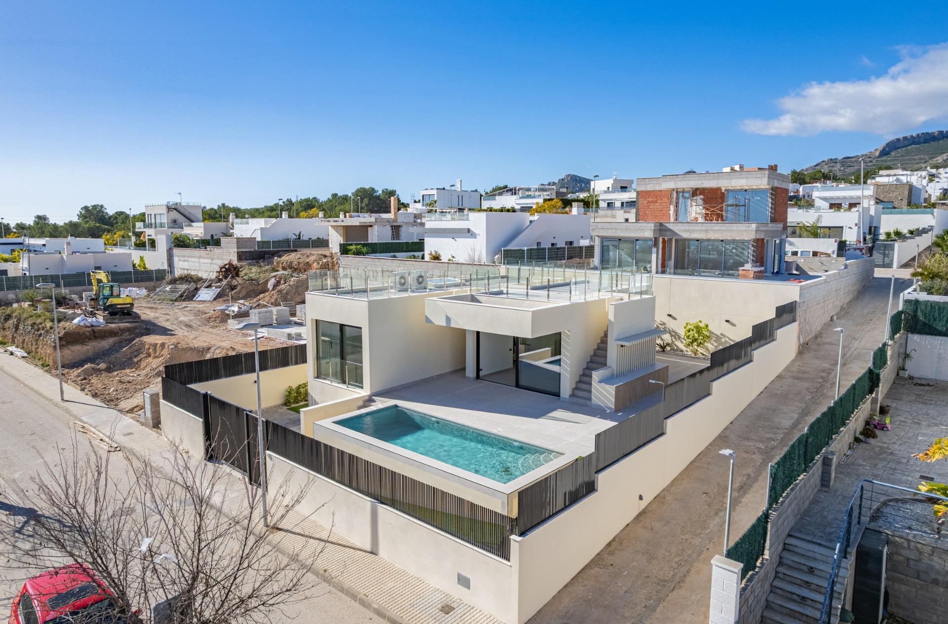 Villa neuve prête à emménager avec vue sur la mer à La Alberca Polop — 4